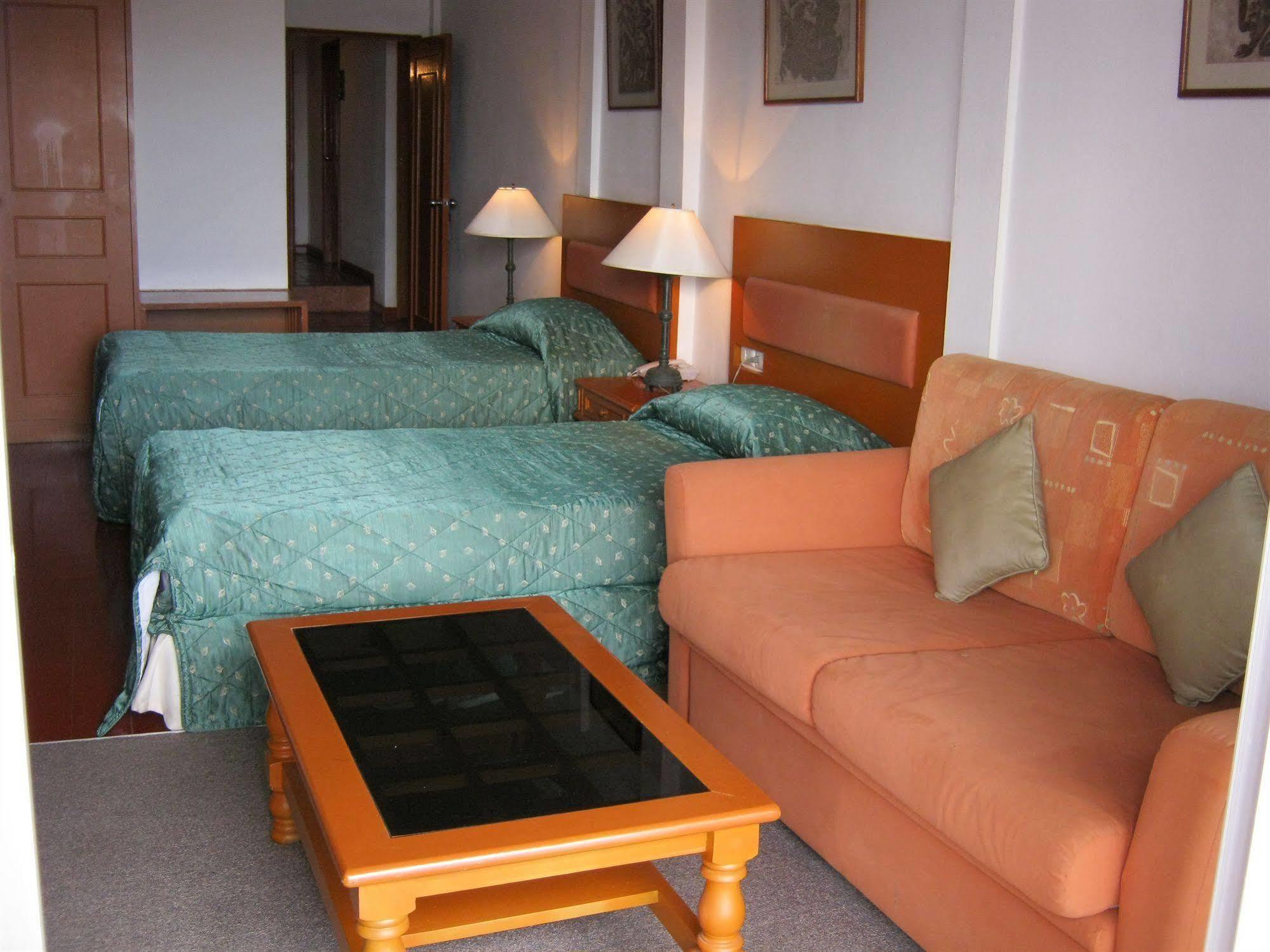 Orchid Hotel And Spa Kalim Bay Patong Ngoại thất bức ảnh